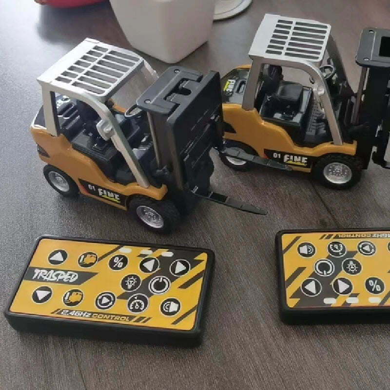 1/64 Remote-controlled alloy forklift Engineering vehicle Tabletop toys